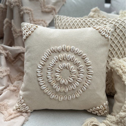 Aberto Design Funda de Cojín con Diseño de Conchas Marinas, Beige, 43 x 43 cm Aberto Design Funda de Cojín con Diseño de Conchas Marinas, Beige, 43 x 43 cm